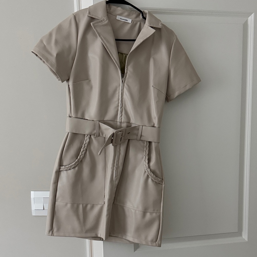 Beige Short Sleeve Belted Dress